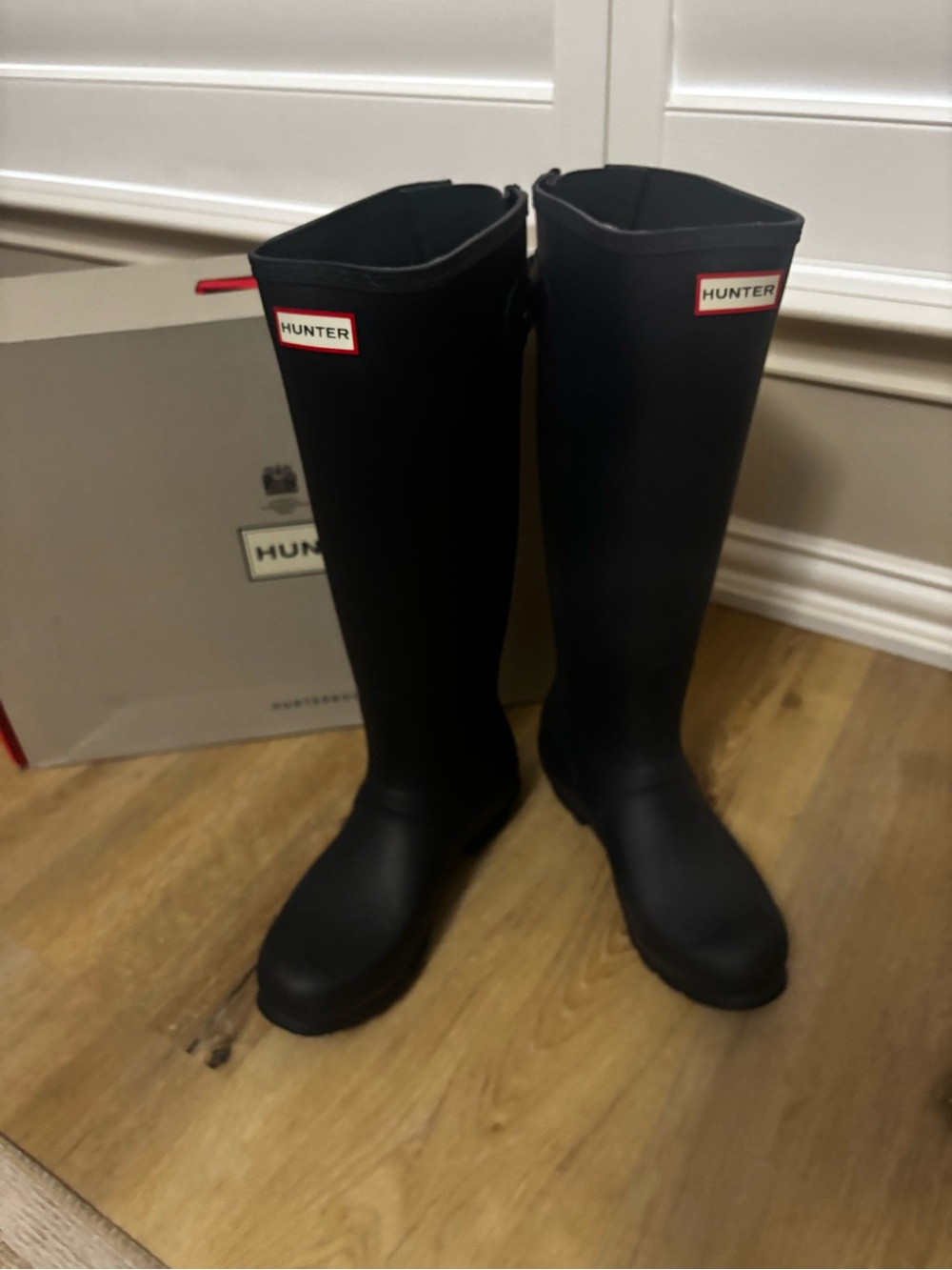 Hunter Navy Tall Rubber Rain Boots with Red Logo Trim